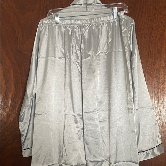 Target women’s size large sleep wear - Picture 4 of 14